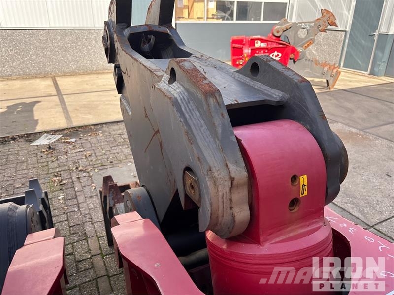Labounty MRX 260 Rotating Demolition Pulverizer Drviče