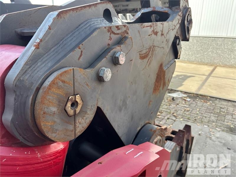 Labounty MRX 260 Rotating Demolition Pulverizer Drviče