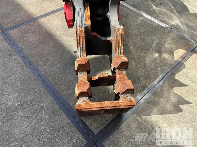 Labounty MRX 260 Rotating Demolition Multi Processor 建筑机械-其他