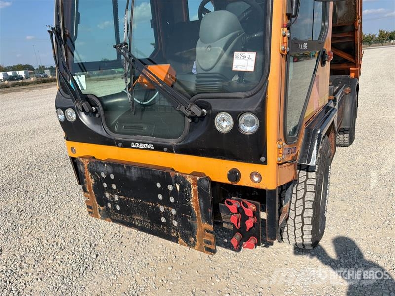 Ladog T1550T S/A Dump Truck Tippbil