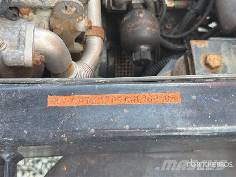 Ladog T1550T S/A Dump Truck Tippbil