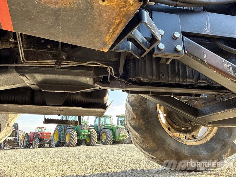 Lamborghini 1050 4WD Tractor Trattori