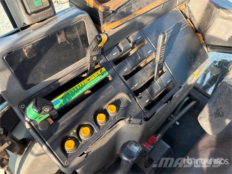 Lamborghini 1050 4WD Tractor Trattori