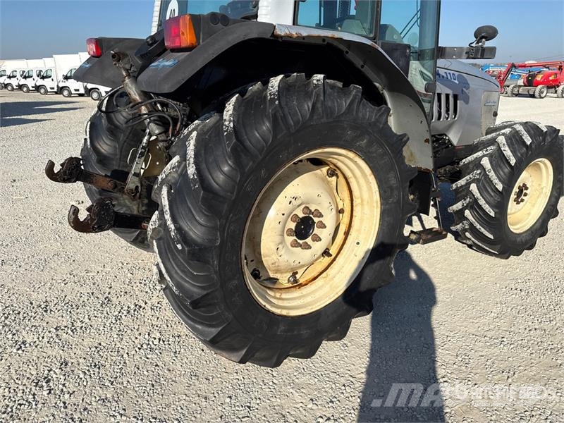 Lamborghini R4.110 4WD Tractor (Inoperable) Traktorji