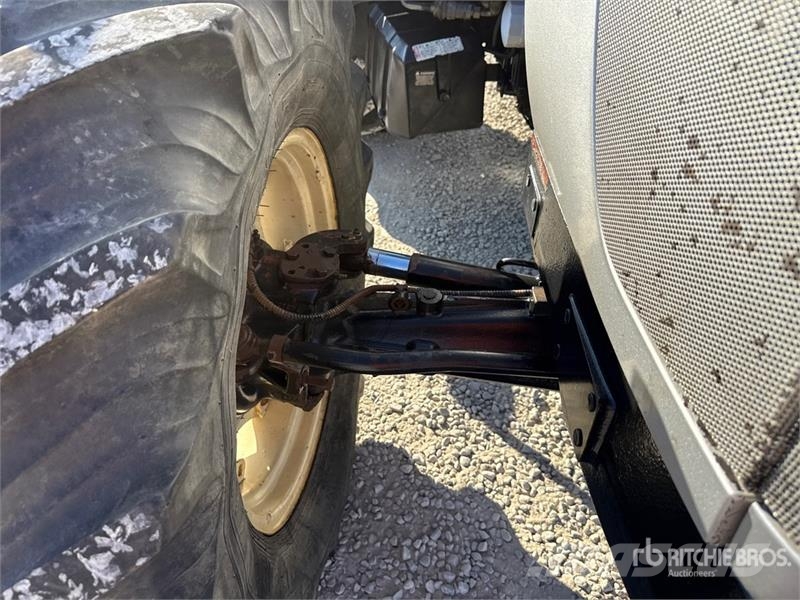 Lamborghini R4.110 4WD Tractor (Inoperable) Traktorji