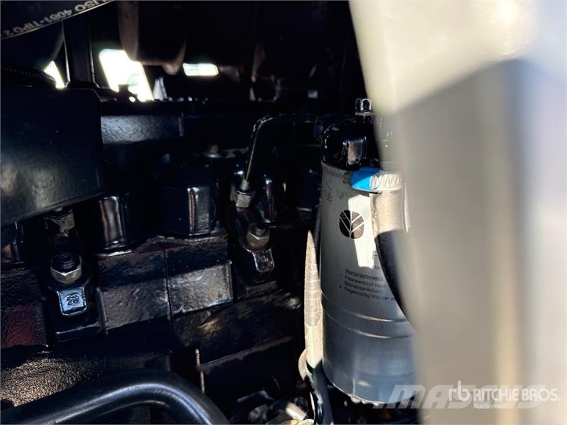 Lamborghini R4.110 4WD Tractor (Inoperable) Traktorji