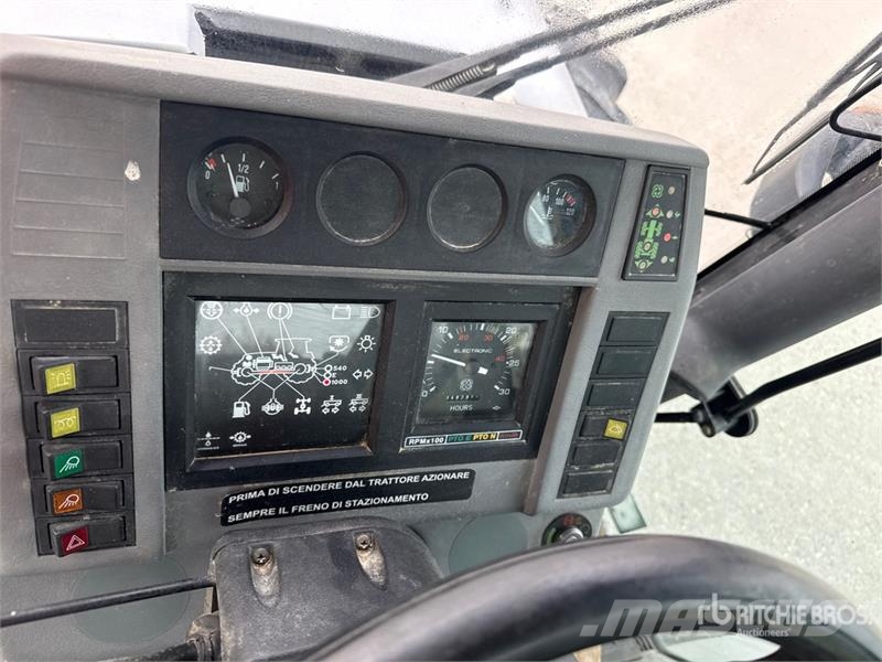 Lamborghini R4.110 4WD Tractor Трактори