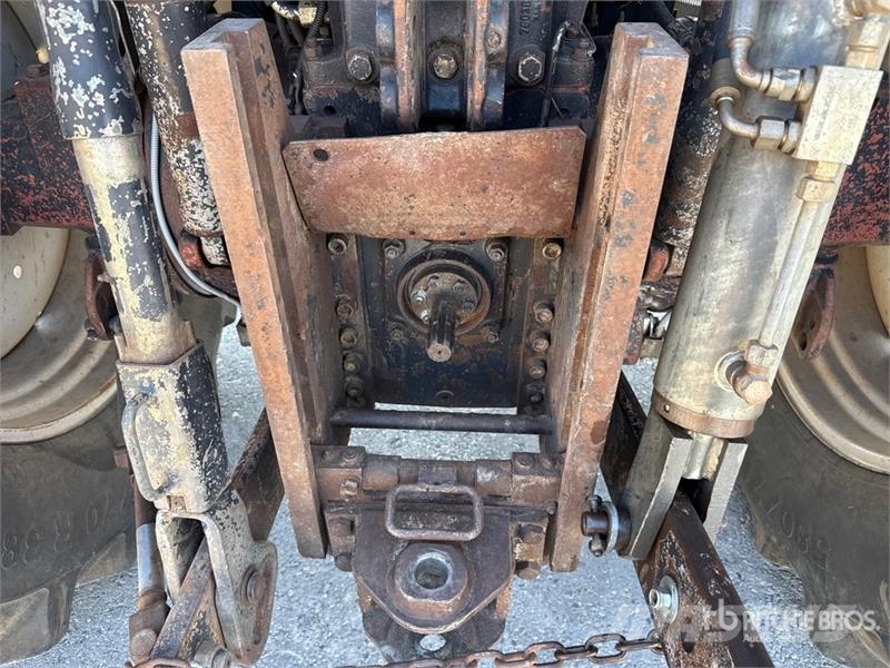 Lamborghini R7 175S 4WD Tractor (Inoperable) Traktörler