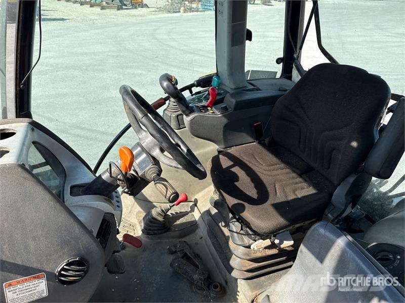Lamborghini R7 175S 4WD Tractor (Inoperable) Traktörler