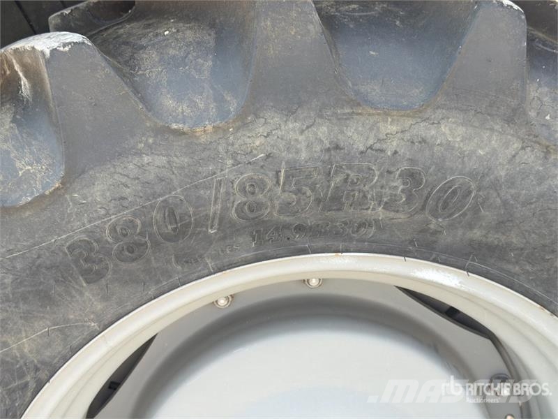 Lamborghini Spire 100 4WD Tractor Traktorit