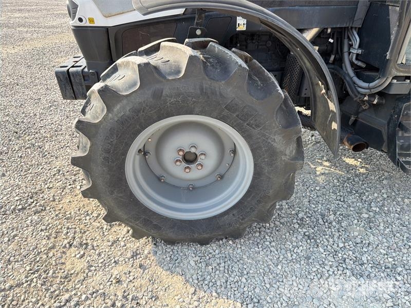 Lamborghini Spire 100 4WD Tractor Traktorit
