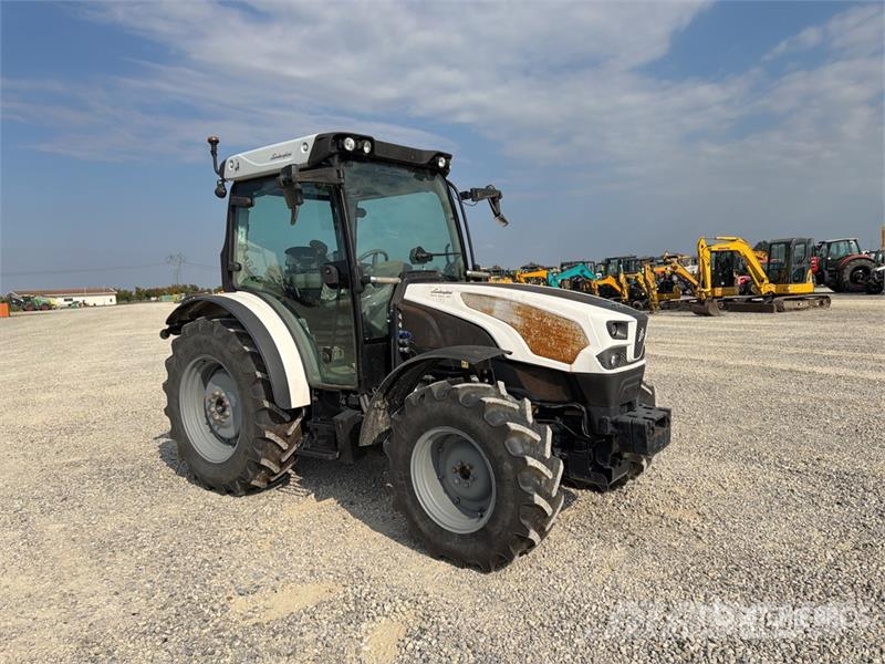 Lamborghini Spire 100 4WD Tractor Traktorit