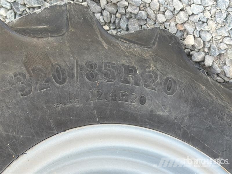 Lamborghini Spire 100 4WD Tractor Traktorit
