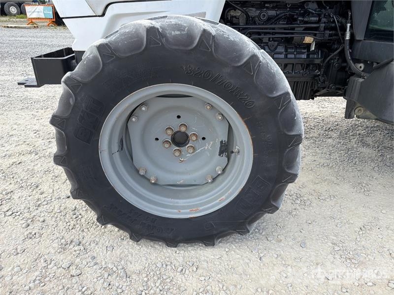 Lamborghini SPIRE 90.4 4WD Tractor Traktörler