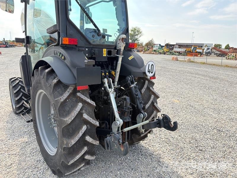 Lamborghini Spire 95 4WD Tractor 曳引機