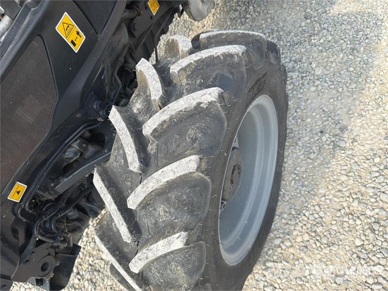 Lamborghini Spire 95 4WD Tractor 曳引機