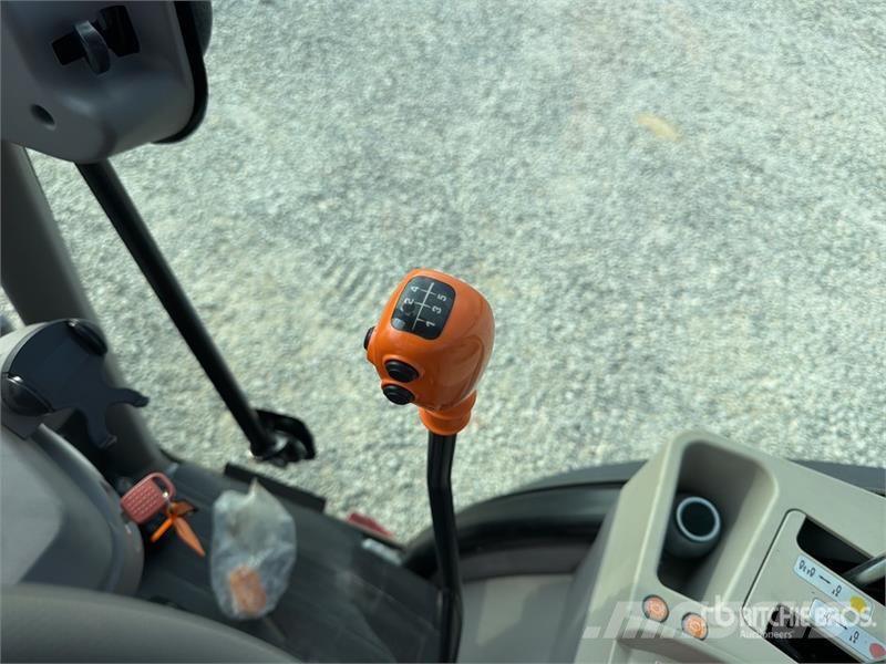 Lamborghini Spire 95 4WD Tractor 曳引機