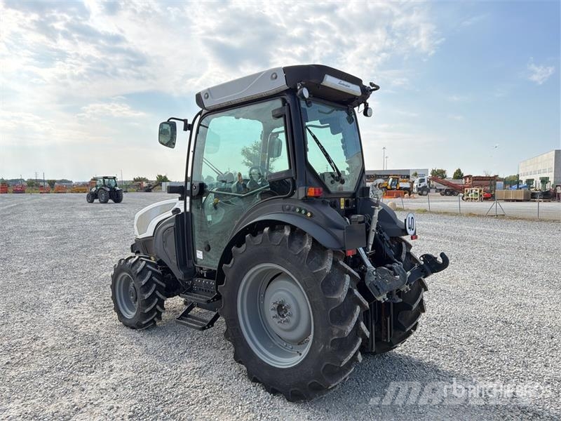 Lamborghini Spire 95 4WD Tractor 曳引機