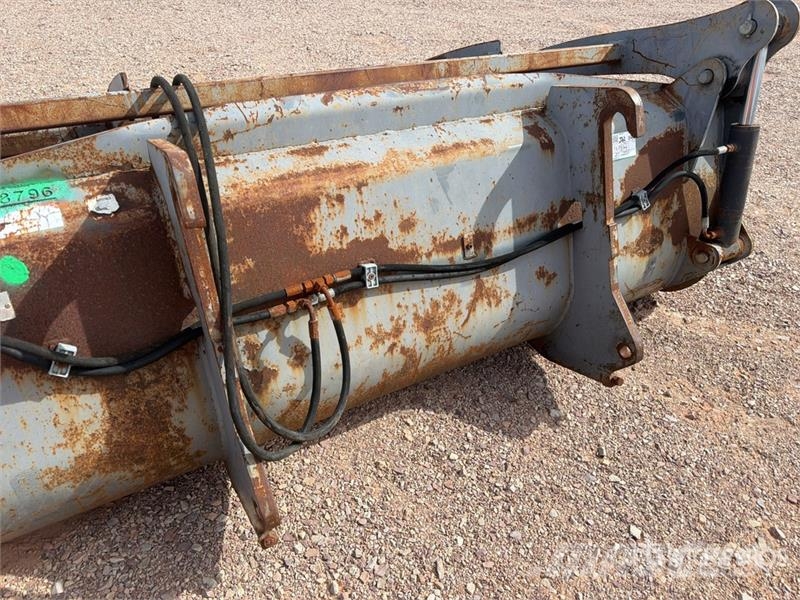 Lamy 2400 mm Bucket W/ Clamp Godet Bucket Bakken