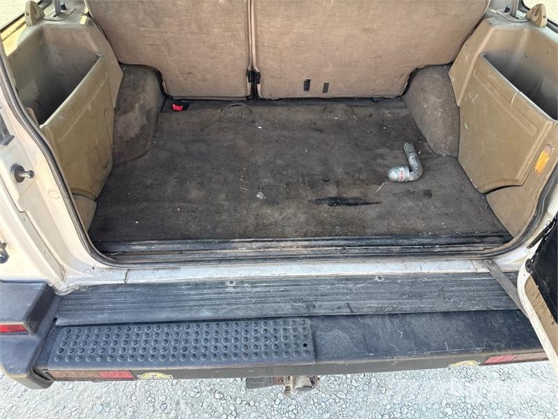 Land Rover Discovery 4x4 SUV Lengvieji automobiliai