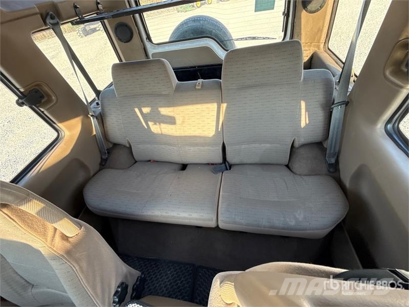 Land Rover Discovery 4x4 SUV Lengvieji automobiliai