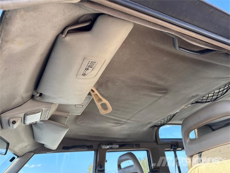 Land Rover Discovery 4x4 SUV Lengvieji automobiliai