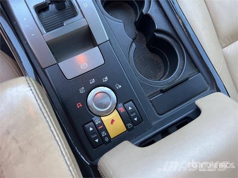Land Rover Range Rover Sport TDV8 SUV (Inoperable) Automašīnas