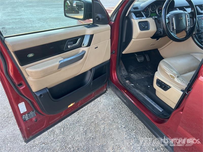 Land Rover Range Rover Sport TDV8 SUV (Inoperable) Automašīnas