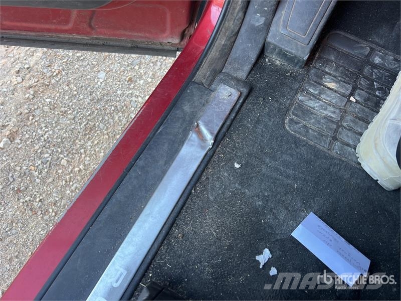 Land Rover Range Rover Sport TDV8 SUV (Inoperable) Automašīnas