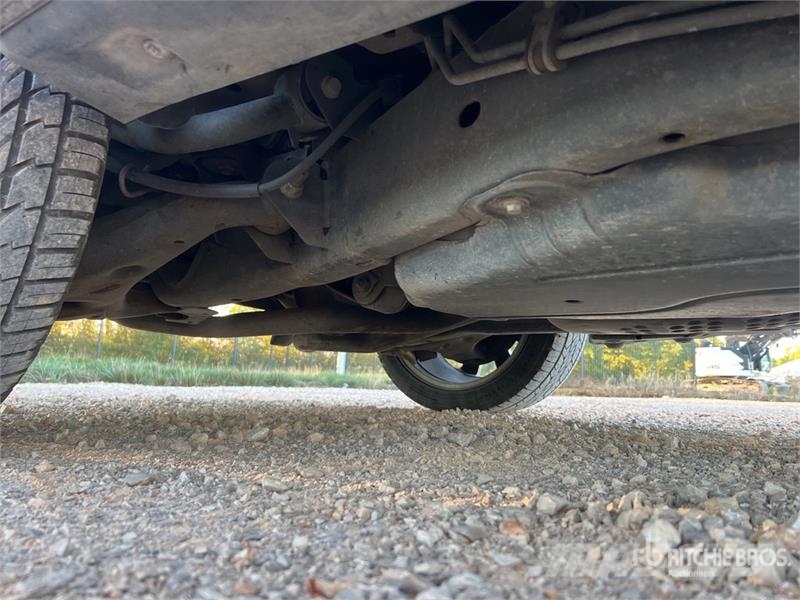 Land Rover Range Rover Sport TDV8 SUV (Inoperable) Automašīnas
