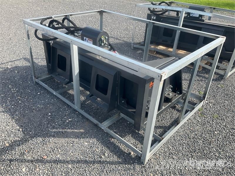 Landhonor HSB-12-72W Hydraulic Skid Steer Screening Bucket ( Puinbakken