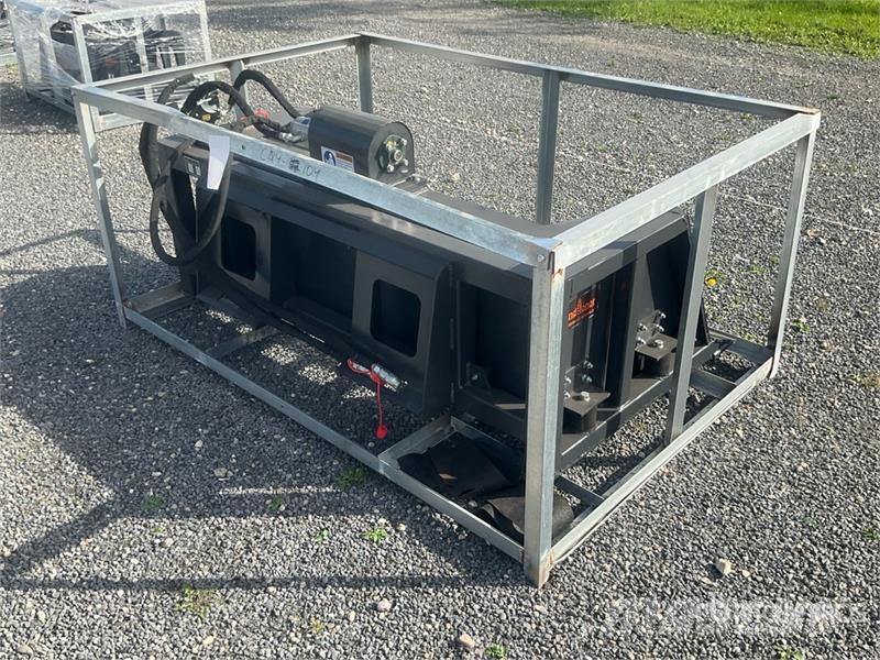 Landhonor HSB-12-72W Hydraulic Skid Steer Screening Bucket ( Puinbakken