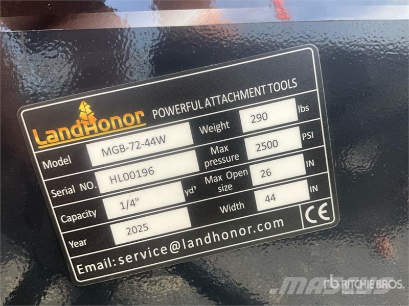Landhonor MGB-72-44W Mini Hydraulic Skid Steer Grapple Bucke Grijpers