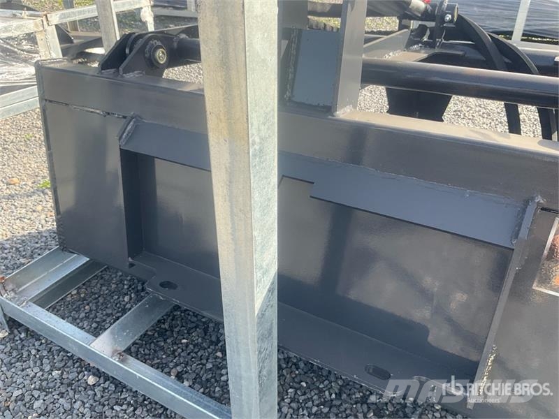Landhonor MGB-72-44W Mini Hydraulic Skid Steer Grapple Bucke Grijpers