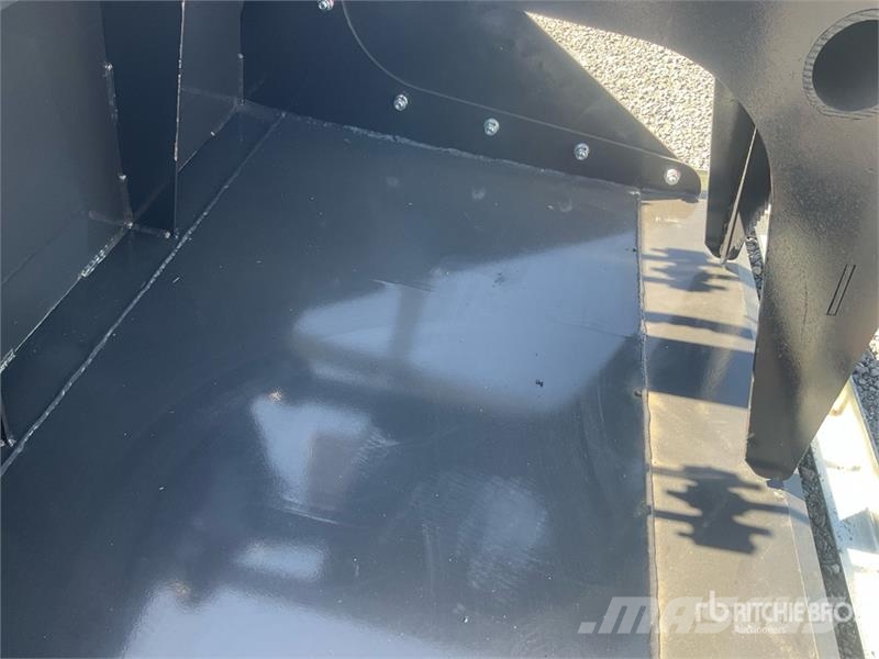 Landhonor SGB-11-72W Hydraulic Skid Steer Grapple Bucket (Un Grijpers