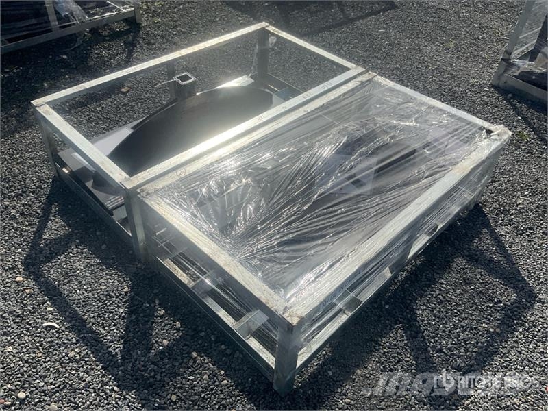 Landhonor UHA-16-3000G Qty of 2 Utility Skid Steer Hitch Rec Snelkoppelingen