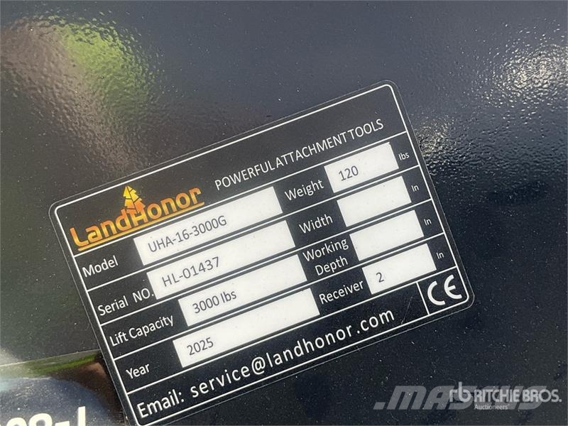 Landhonor UHA-16-3000G Qty of 2 Utility Skid Steer Hitch Rec Snelkoppelingen