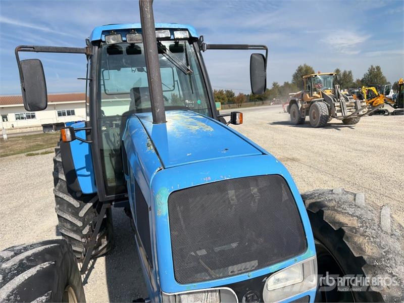 Landini LEGEND 145 DT 4WD Tractor Traktorok