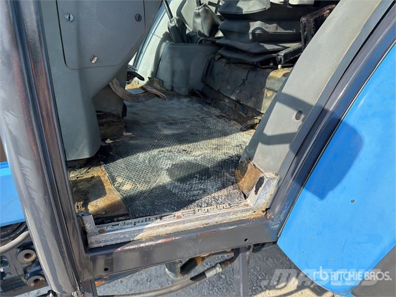 Landini LEGEND 145 DT 4WD Tractor Traktorok