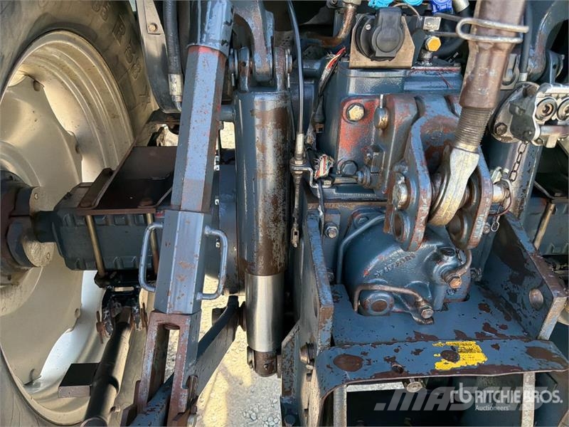 Landini LEGEND 145 DT 4WD Tractor Traktorok