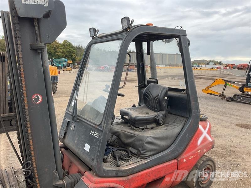 Lansing H25D-03 Muut haarukkatrukit