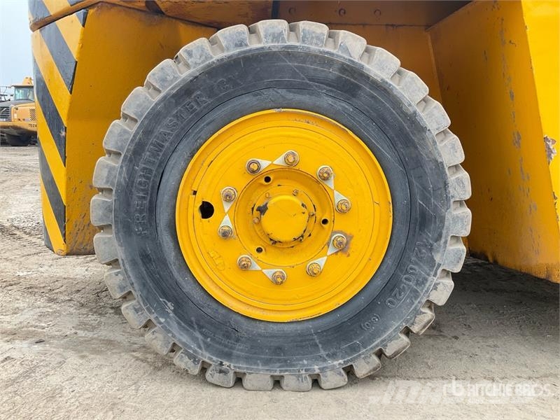 Lansing Hercules 715 15000 kg 4x2 Rough Terrain Forklift Навантажувачі підвищеної прохідності