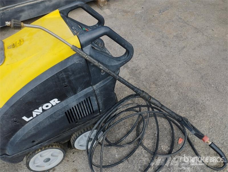 Lavorwash LKX 1310LP Professional Hot-Water Pressu Мийні апарати низького тиску