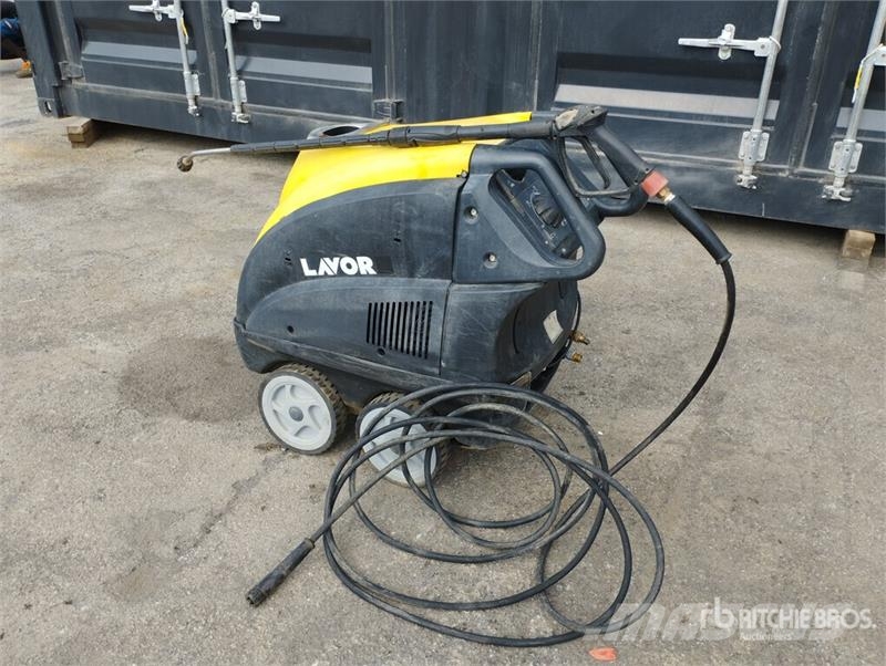 Lavorwash LKX 1310LP Professional Hot-Water Pressu Мийні апарати низького тиску