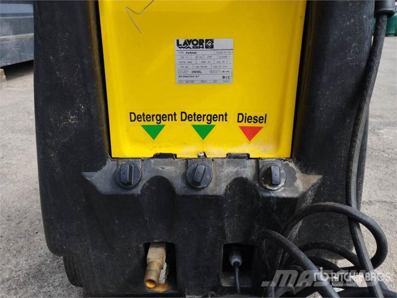  Lavorwash Parana Hot-Water Pressure Washer Мийні апарати низького тиску