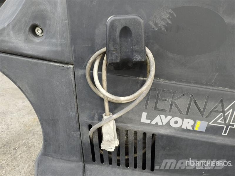  Lavorwash Tekna 2021LP Professional Hot-Water Pres Мийні апарати низького тиску