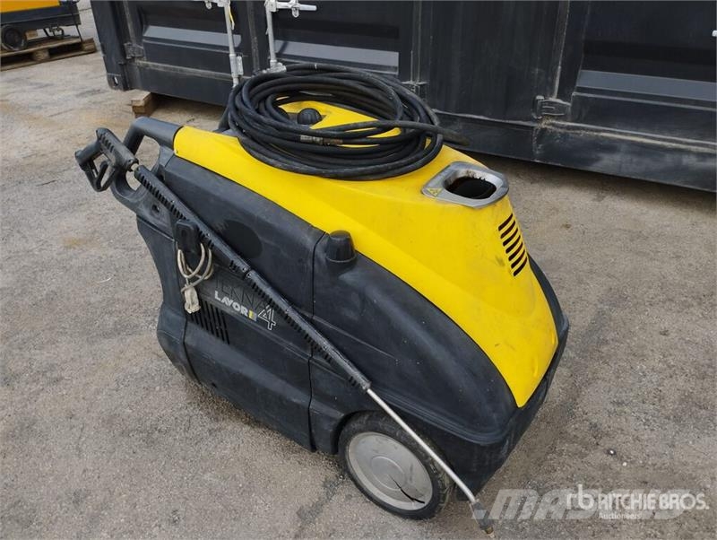  Lavorwash Tekna 2021LP Professional Hot-Water Pres Мийні апарати низького тиску