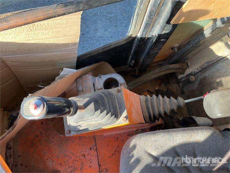 Lebrero VM6 Equipment Padfoot Drum Compactor Walzenzüge