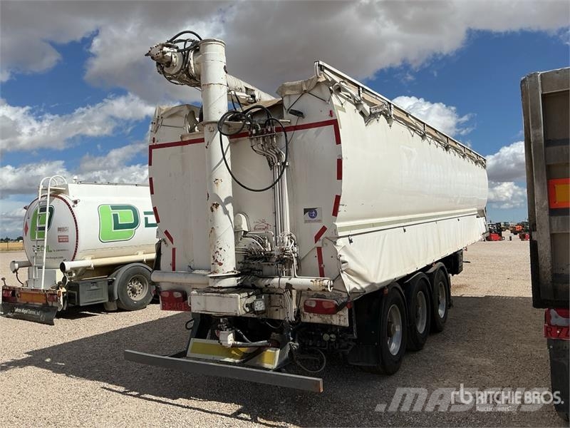 Lecinena Tri/A Grain Trailer Carros de trasladar grano