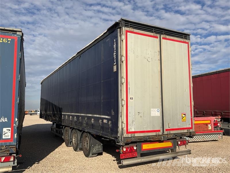 Lecitrailer 3E20 Tri/A Curtain Side Trailer Caja de lona